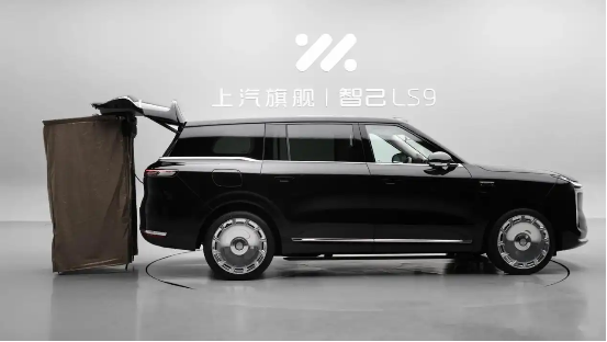 淋浴房、衣帽间、大床房，为什么汽车公司依然在比拼这些？