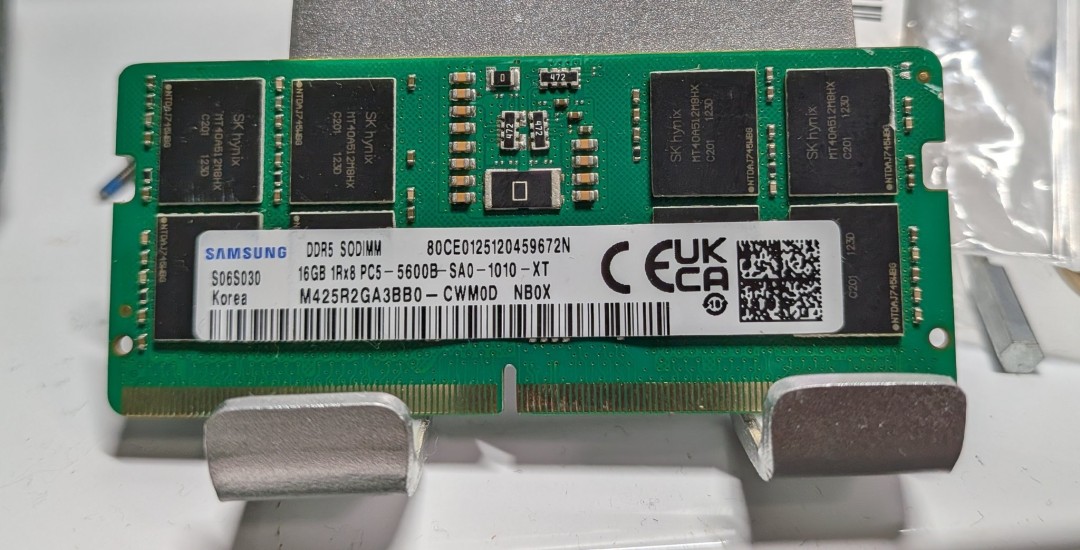 假DDR5内存泛滥PC市场：塑料冒充DRAM 硬件造假新套路