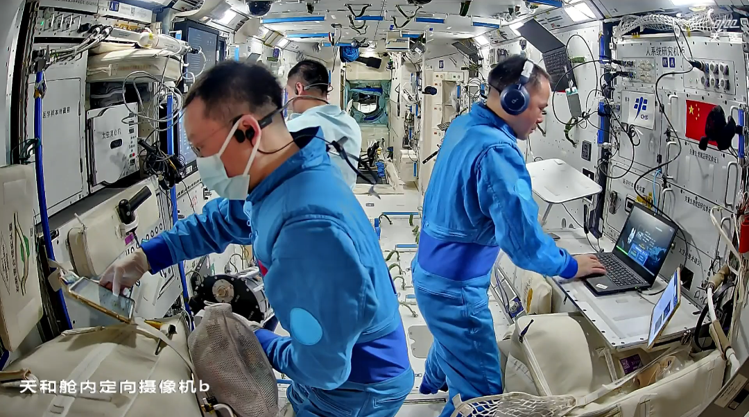 官方首次披露：我国航天员要在空间站待1年！