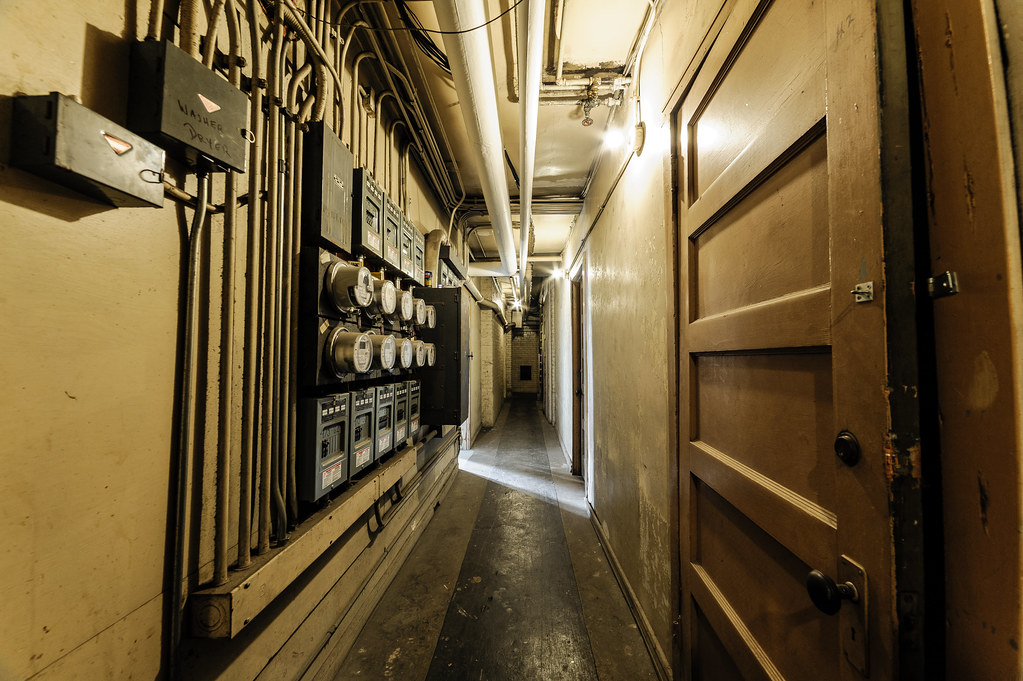 研究认为老宅“闹鬼”之感或源自管道、锅炉和通风系统的次声波