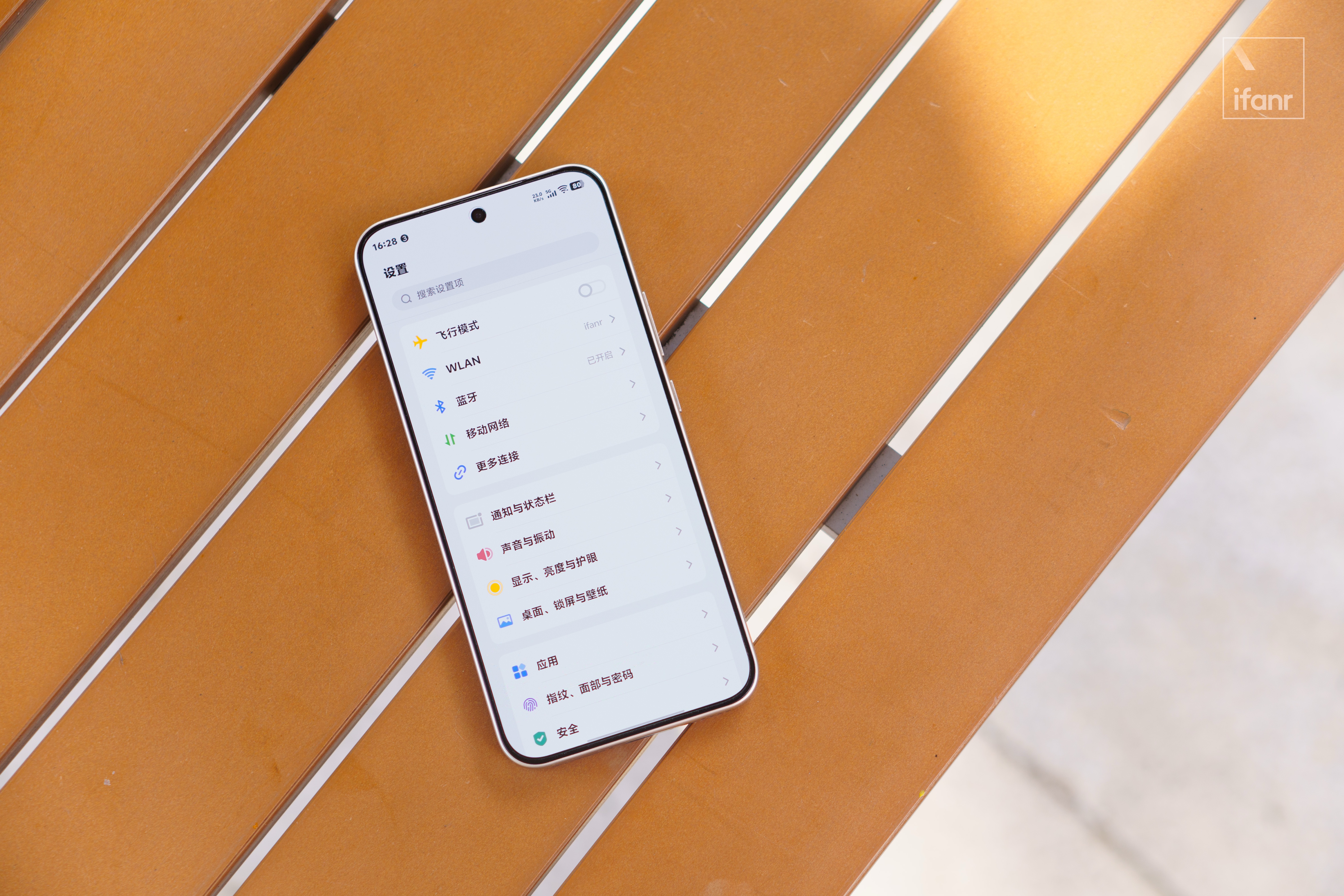 vivo Y600 Pro 体验：这部「充电宝手机」，为什么对 vivo 很重要