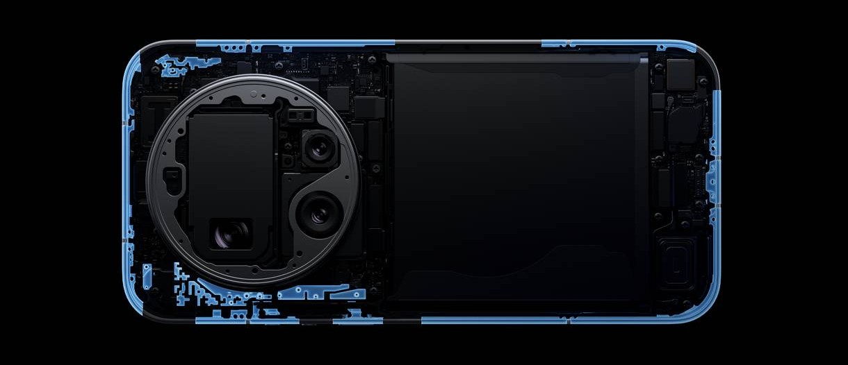 早报｜iPhone 17包揽Q1全球最畅销手机前三/曝Siri将推出独立App对标ChatGPT/鸿蒙智行回应零重力座椅夹人