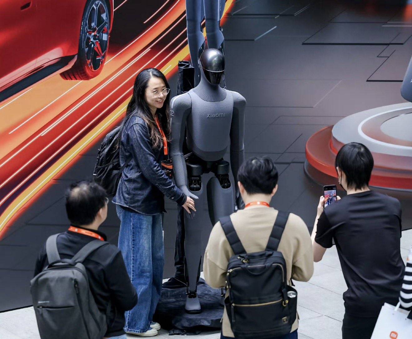 小米最新人形机器人的手，会「出汗」了