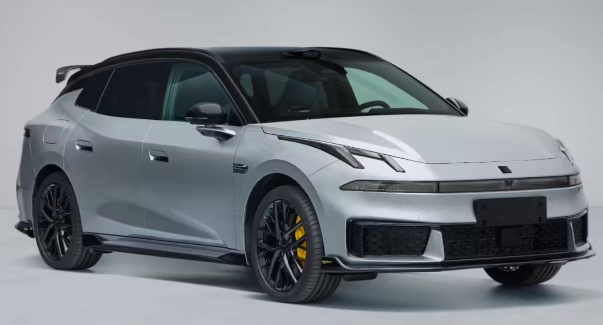 尊界首款 MPV V800 亮相工信部！理想 L6 设计焕新，小鹏发布多款 SUV 车型