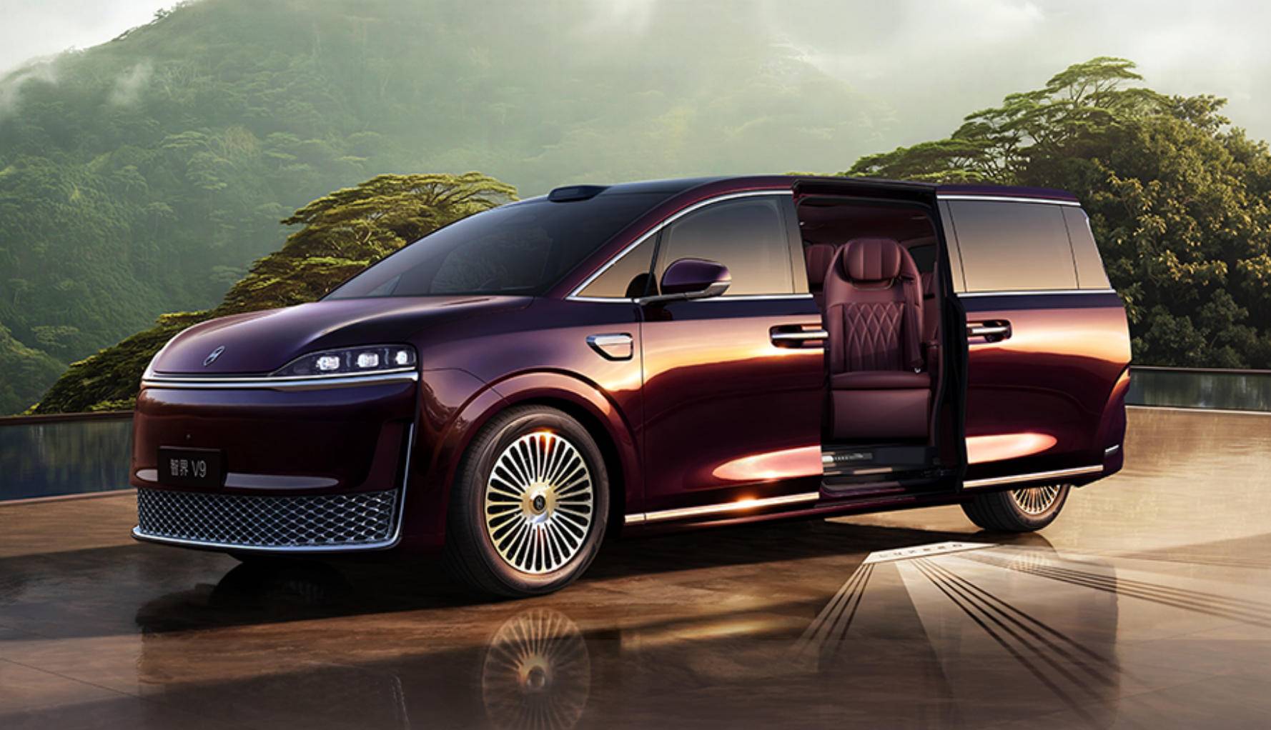 顶配超 50 万，鸿蒙智行旗舰 MPV 智界 V9 发布，鸿蒙全家桶之外还有「3 大杀手锏」