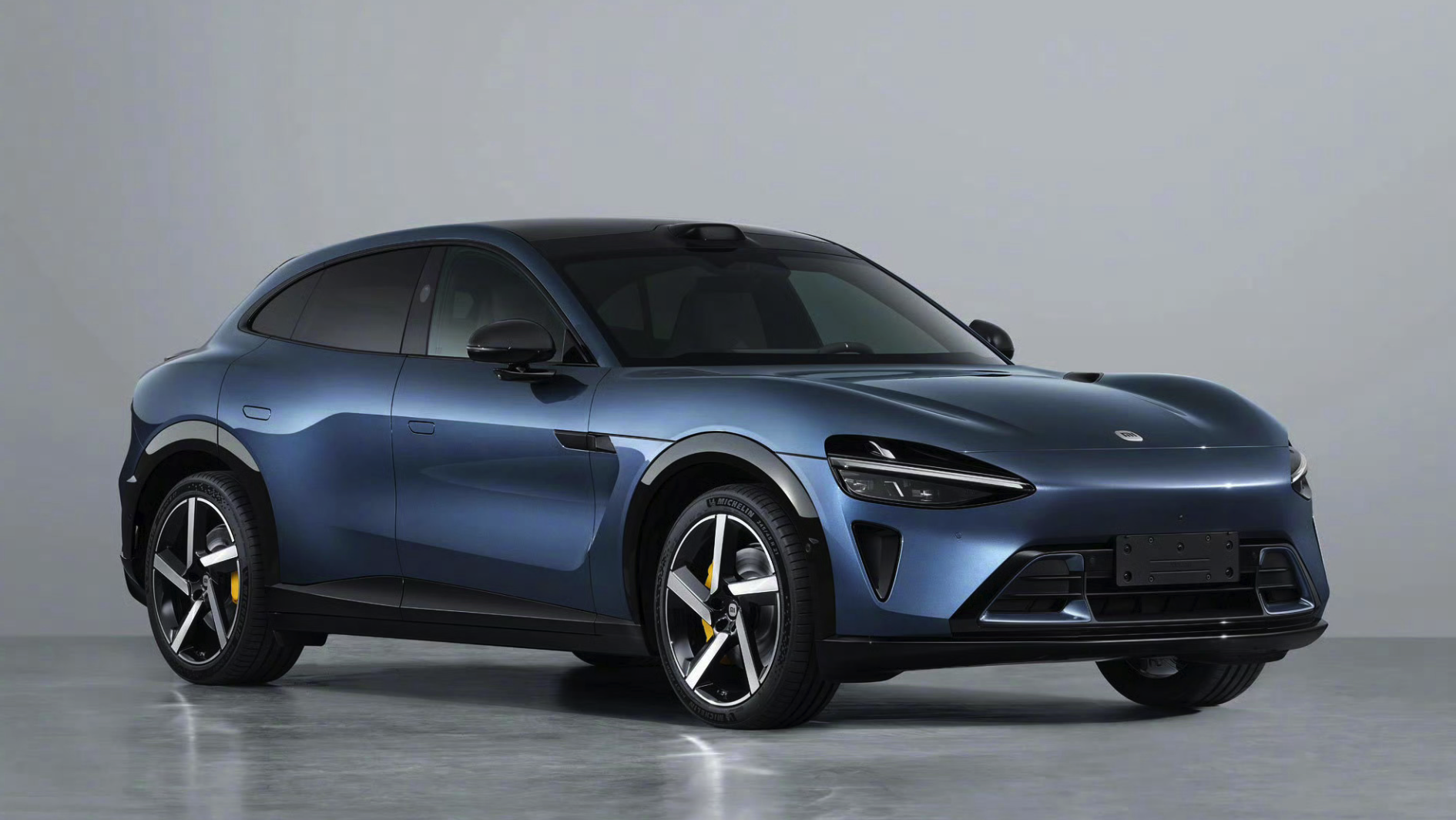 小米 YU7 GT 定档 5 月 21 日，预计售价 40 万，还有更便宜的 YU7 「青春版」将一同亮相