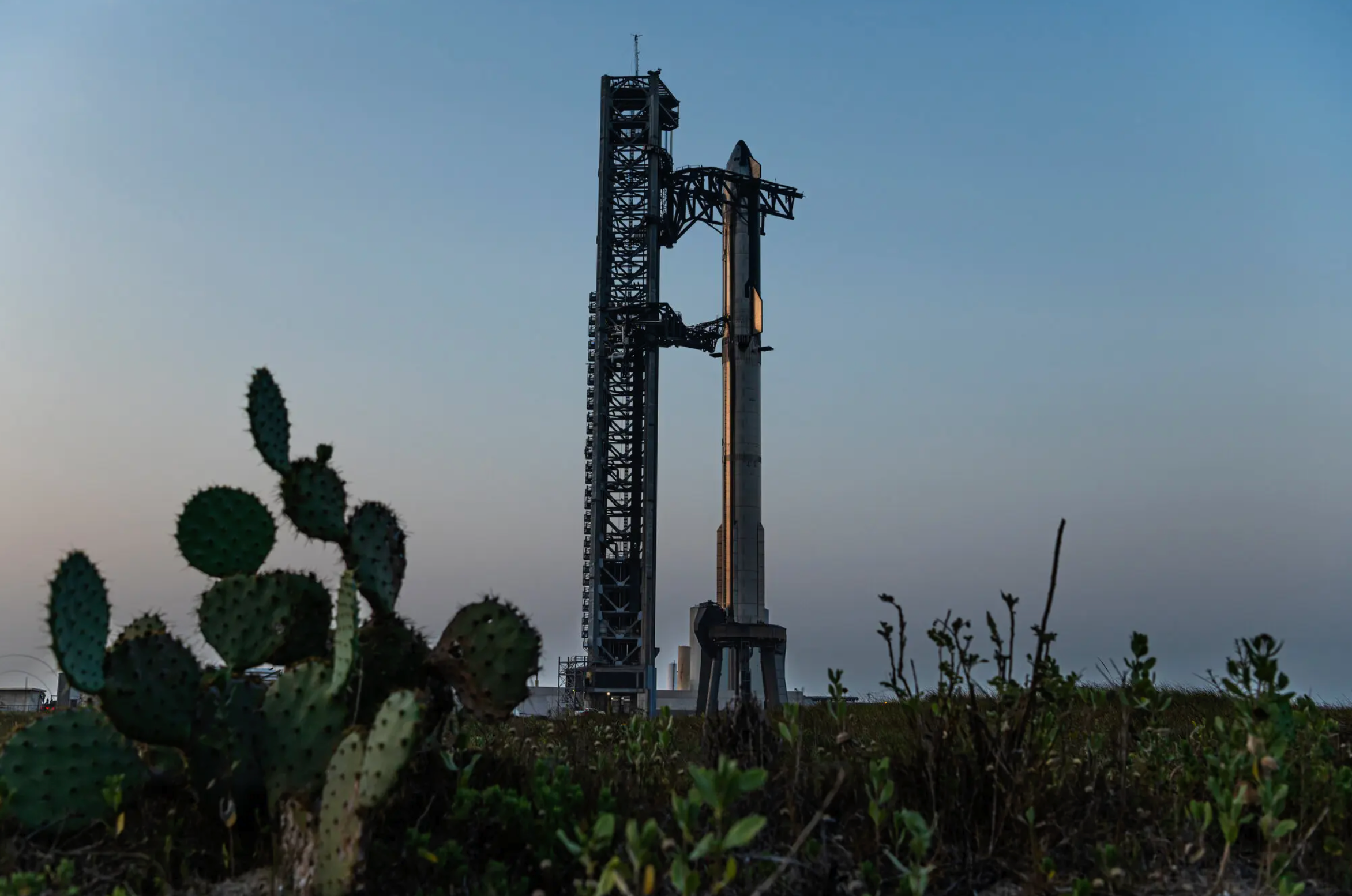 纽约时报揭秘：马斯克如何借SpaceX为自己及其商业帝国“输血”？