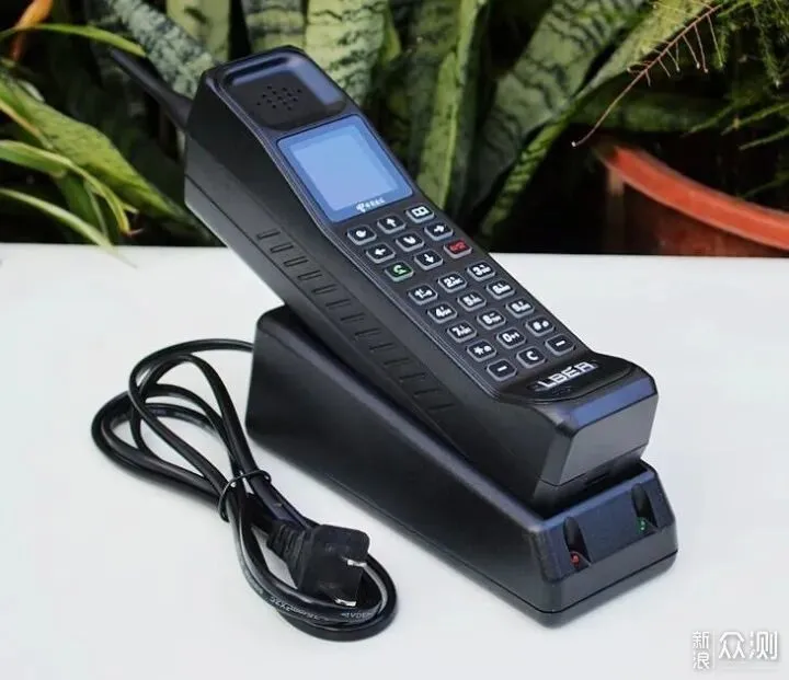 手机电池越来越不耐用 真是“计划报废”在发力？