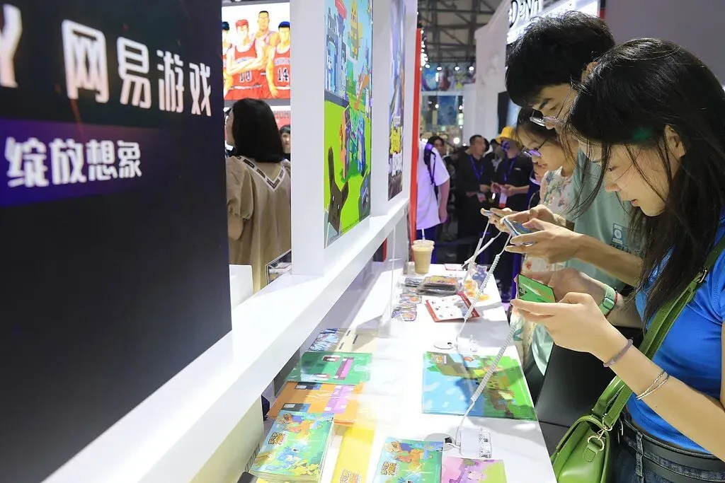 网易游戏、爱奇艺在拼命拥抱AI 但用户不乐意