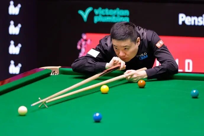 巅峰中国德比 赵心童战胜斯诺克老将丁俊晖