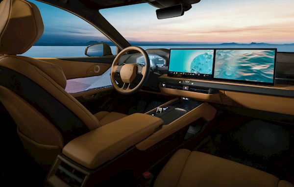 全新一代雷克萨斯ES上市 29.99万起