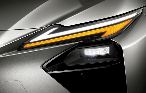 全新一代雷克萨斯ES上市 29.99万起