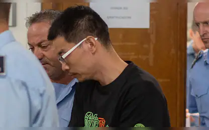 美国指控参与对美网络攻击的中国男子被引渡至休斯敦受审